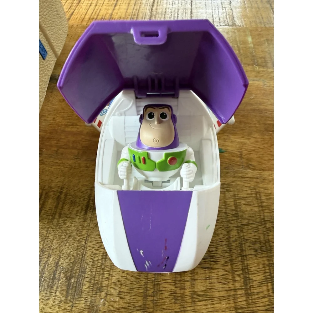 Disney Pixar Toy‎ Story Buzz Lightyear astronaut car 2018 Mattel toy figure
